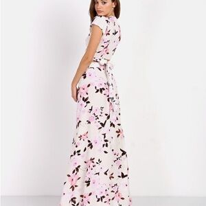 Flynn Skye “Wrap It Up” Floral Set Top + Skirt in Scattered Roses 🌹